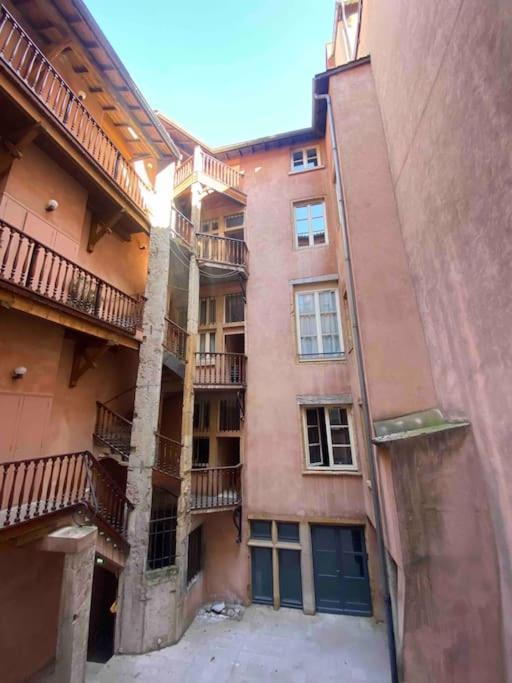 Old Town - Vieux Lyon -50 M2 Flat Apartment ภายนอก รูปภาพ